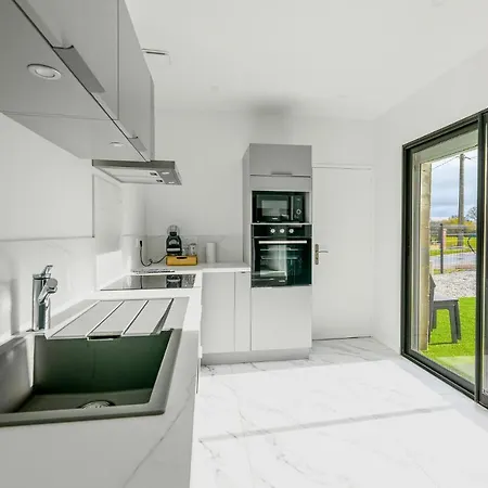 2 Bedroom Awesome In Saint-gervais-en-belin