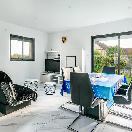 Casa de Férias 2 Bedroom Awesome In Saint-gervais-en-belin Saint-Gervais en-Belin